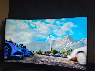 Samsung 49 Curva 4K UHD Smart TV HDR