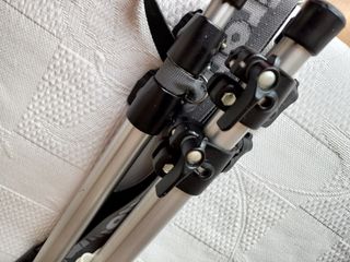 Trípode Manfrotto  Art.#055 de aluminio