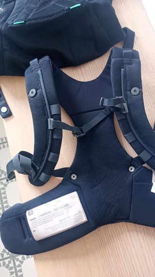 Portabebés Stokke My Carrier Negro