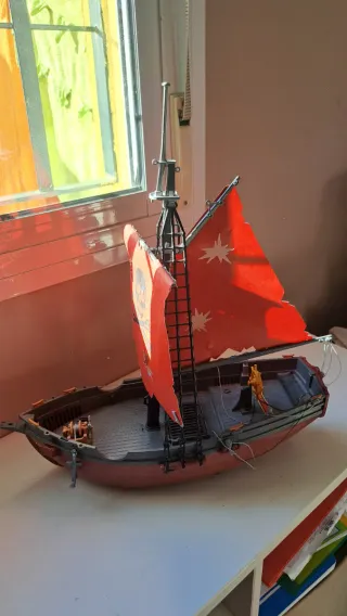 Barco Pirata Playmobil Rojo
