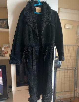 Abrigo de piel negro