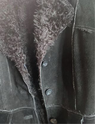 Abrigo de piel negro