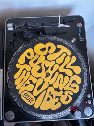 Console DJ Pioneer Behringer stanton