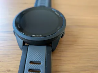 Garmin Forerunner 165