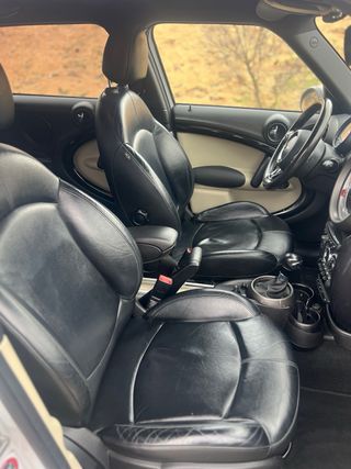 MINI Countryman 2012