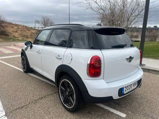 MINI Countryman 2012