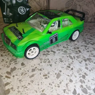 Coche RC antiguo tamiya