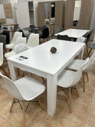 Mesa comedor madera moderna - 6 sillas