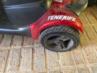 Scooter movilidad reducida eléctrico rojo Tenerife