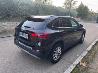 Mercedes-Benz GLA 2021