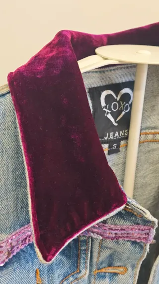 Cazadora vaquera vintage con detalles