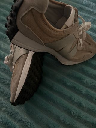 Zapatillas New Balance Beige/Gris