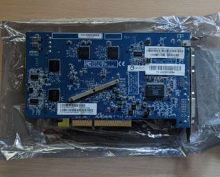 Sapphire Radeon X800XT 256MB AGP 8X