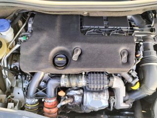 Peugeot 2008 1.6 e-HDI Active ETG6 5P