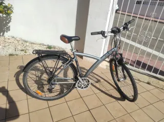 Bicicleta B'Twin Gris
