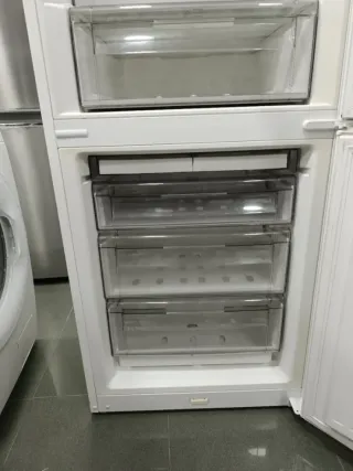 Nevera combi Fagor, No Frost 185x60cm