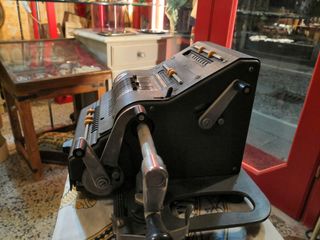 Macchina calcolatrice meccanica Brunsviga