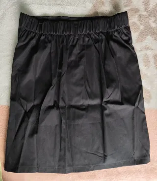 Falda negra de Shein