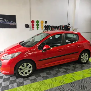 Peugeot 207 2009
