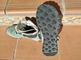 Botas montaña niña Quechua Talla 36