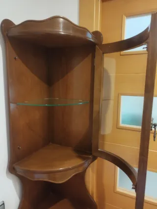 Mueble esquinero madera y cristal
