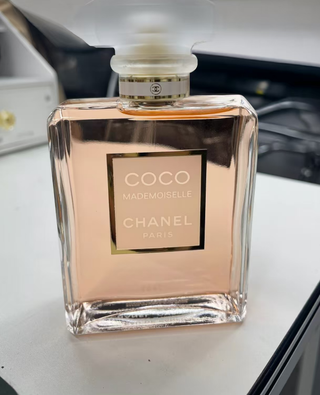 Perfume Chanel COCO MADEMOISELLE