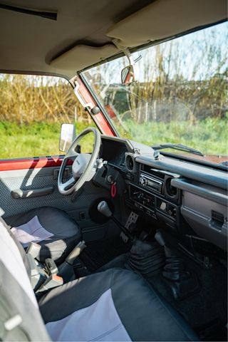 Toyota Land Cruiser KZJ 70 1995