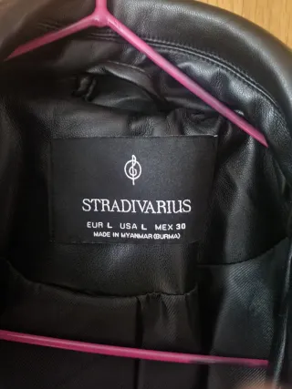 Gabardina Stradivarius Negra
