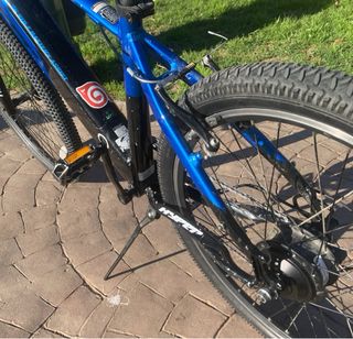 Bici Hyper 26 Eléctrica Azul