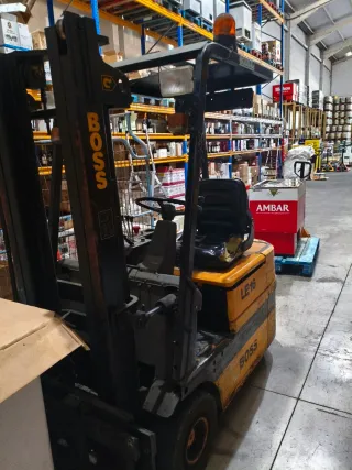 Carretilla Elevadora BOSS LE16