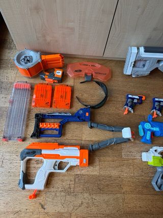 Lote Nerf completo – rifles, pistolas y accesorios