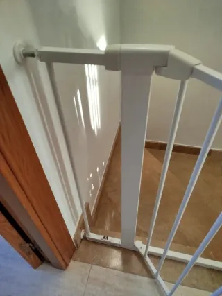 Barrera seguridad blanca Munchkin