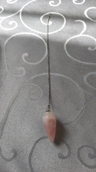 Péndulo Cuarzo Rosa y Bolsa Tela Verde