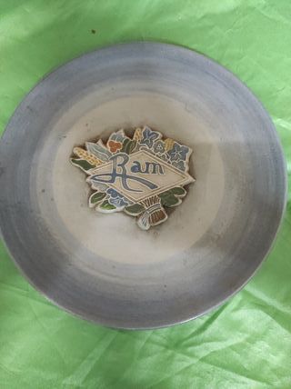 Plato decorativo Ram