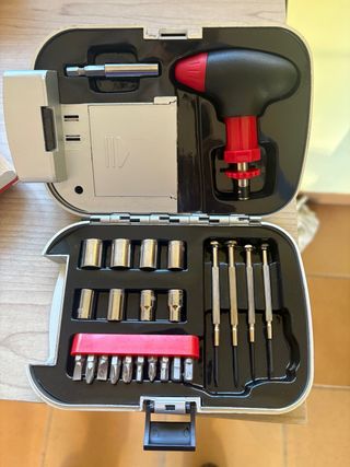 Juego destornilladores T con linterna