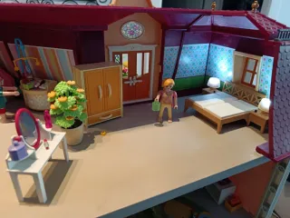 Gran casa de muñecas Playmobil