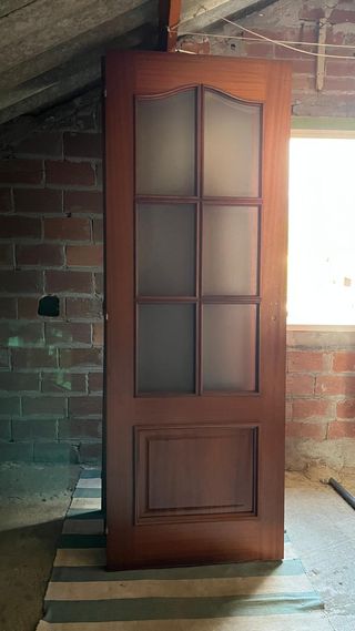 Puerta interior madera