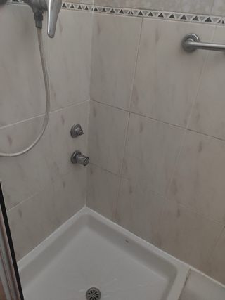 Alquilo habitación con baño privado en Elche