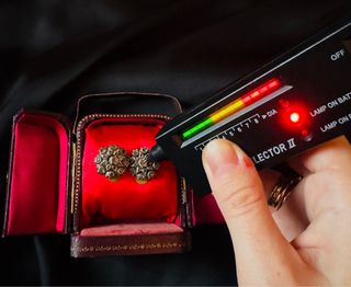 Pendientes antiguos clip oro y plata