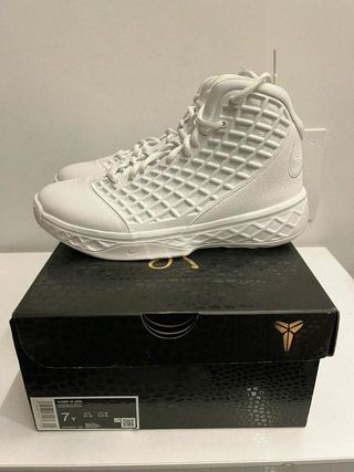 Nike Kobe III 3 (GS) Halo White Sneakers Size 40