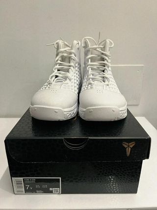 Nike Kobe III 3 (GS) Halo White Sneakers Size 40
