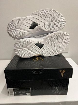 Nike Kobe III 3 (GS) Halo White Sneakers Size 40