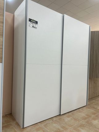 Armadio bianco con ante scorrevoli NUOVO