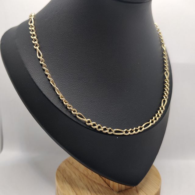 Cadena de oro de 18k. Peso: 18.2 g.