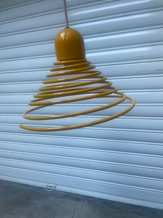 Lampadario vintage anni 80 Memphis giallo