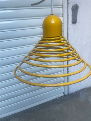 Lampadario vintage anni 80 Memphis giallo
