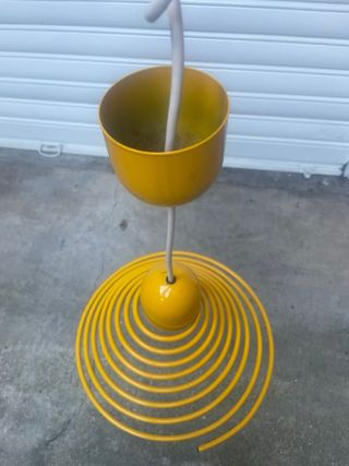 Lampadario vintage anni 80 Memphis giallo