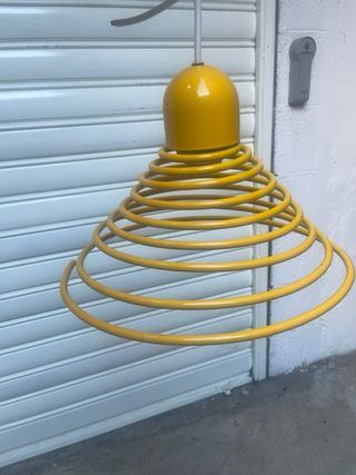 Lampadario vintage anni 80 Memphis giallo