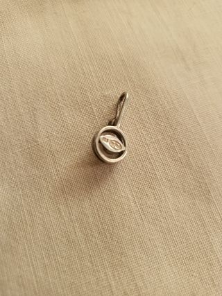 ANTIGUO PENDENTIF FRANCES DE PLATA, PERLA Y RUBI