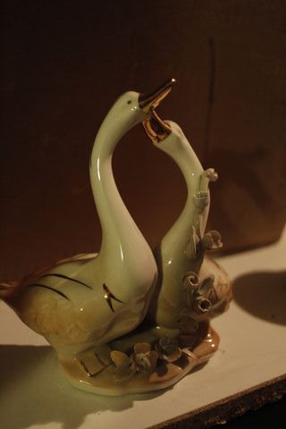 Coppia cigni ceramica vintage dorata (capo di mont